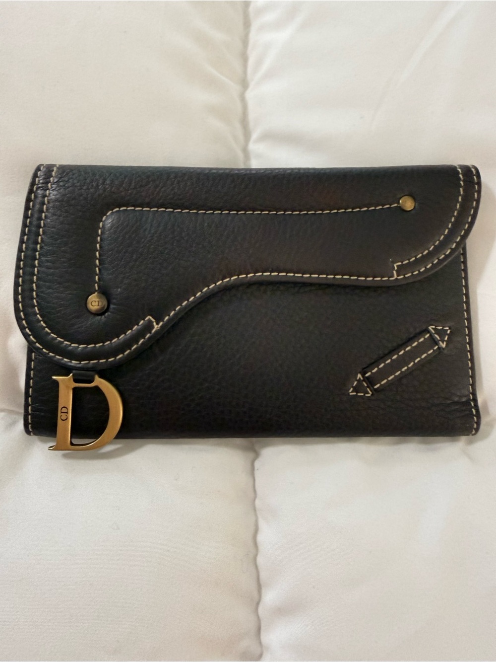 Authentic Dior Black Pebbled Leather Card Holder with Contrasting Stitching